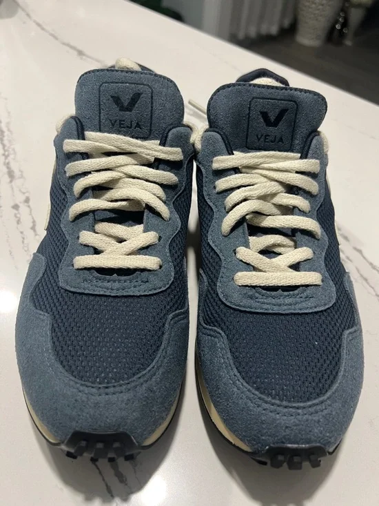 Veja SDU REC Alveomesh Low Top Blue Runner Sneakers with Cream Accents  size W 8 - Picture 14 of 16